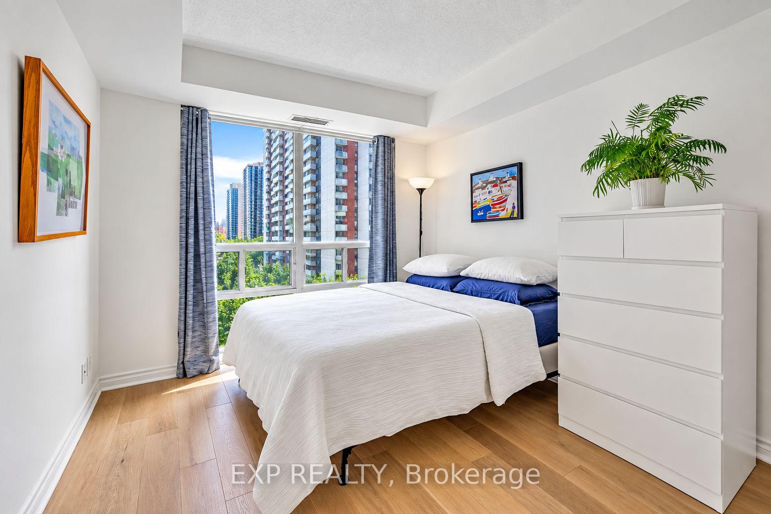 Photo 15 of Unit 709, 5 Michael Power Place, Etobicoke, Islington-City Centre West — HOMEH