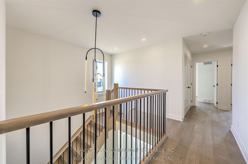 Photo 19 of 6517 Heathwoods Avenue, London, South V — HOMEH