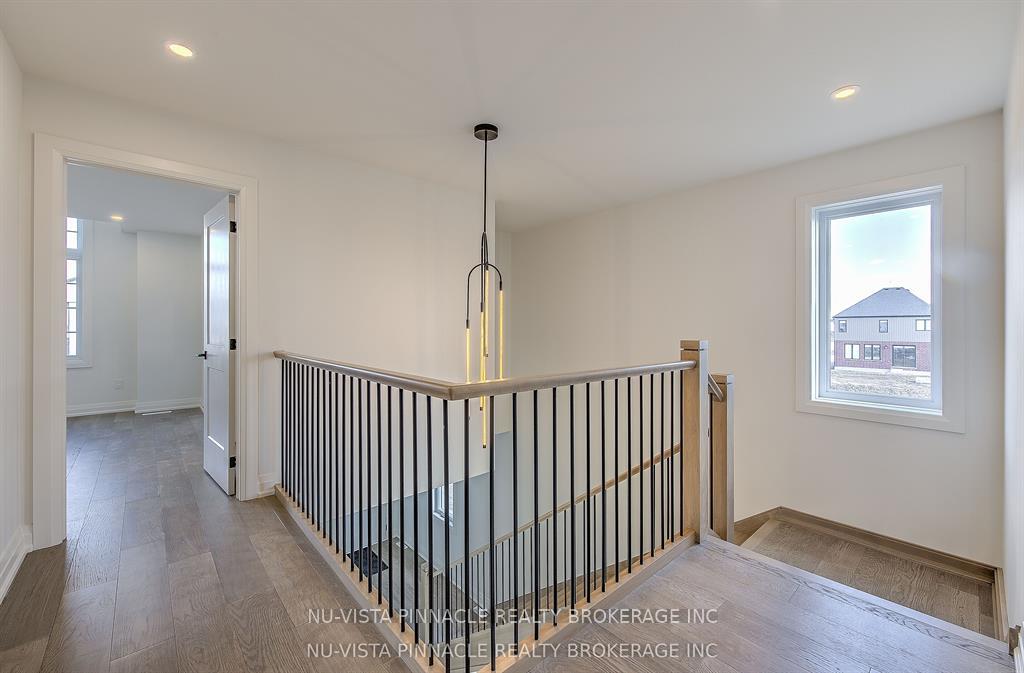 Photo 20 of 6517 Heathwoods Avenue, London, South V — HOMEH