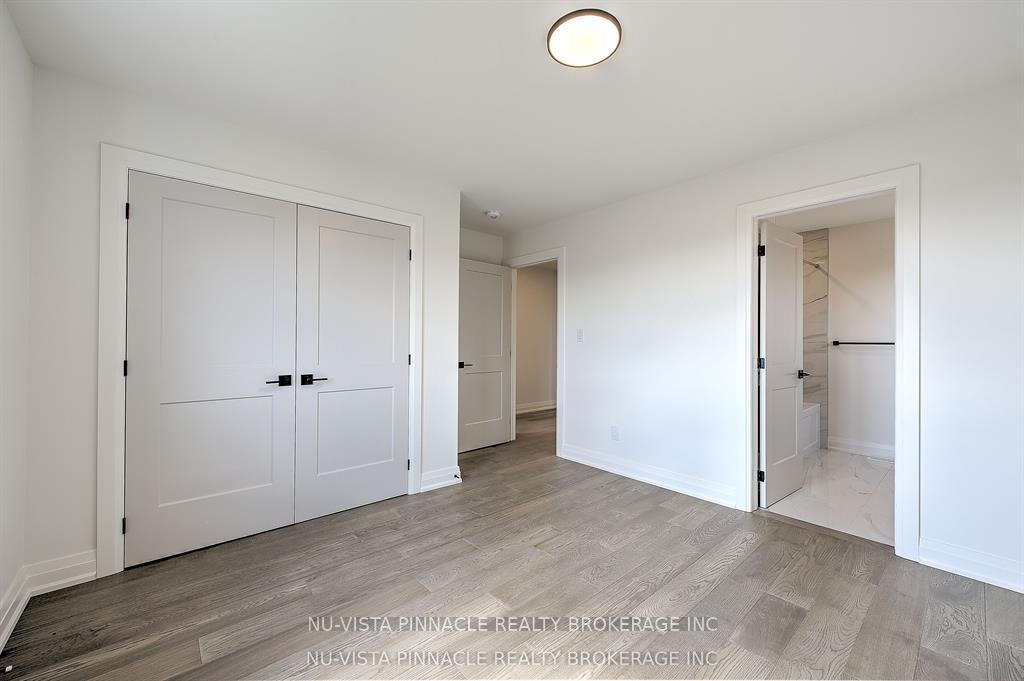 Photo 34 of 6517 Heathwoods Avenue, London, South V — HOMEH