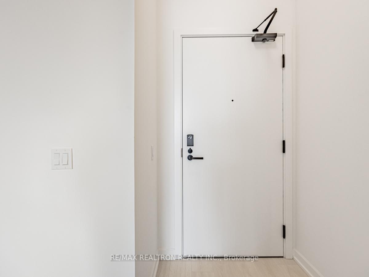 Photo 3 of Unit 902B, 1285 Dupont Avenue, Toronto, Dovercourt-Wallace Emerson-Junction — HOMEH