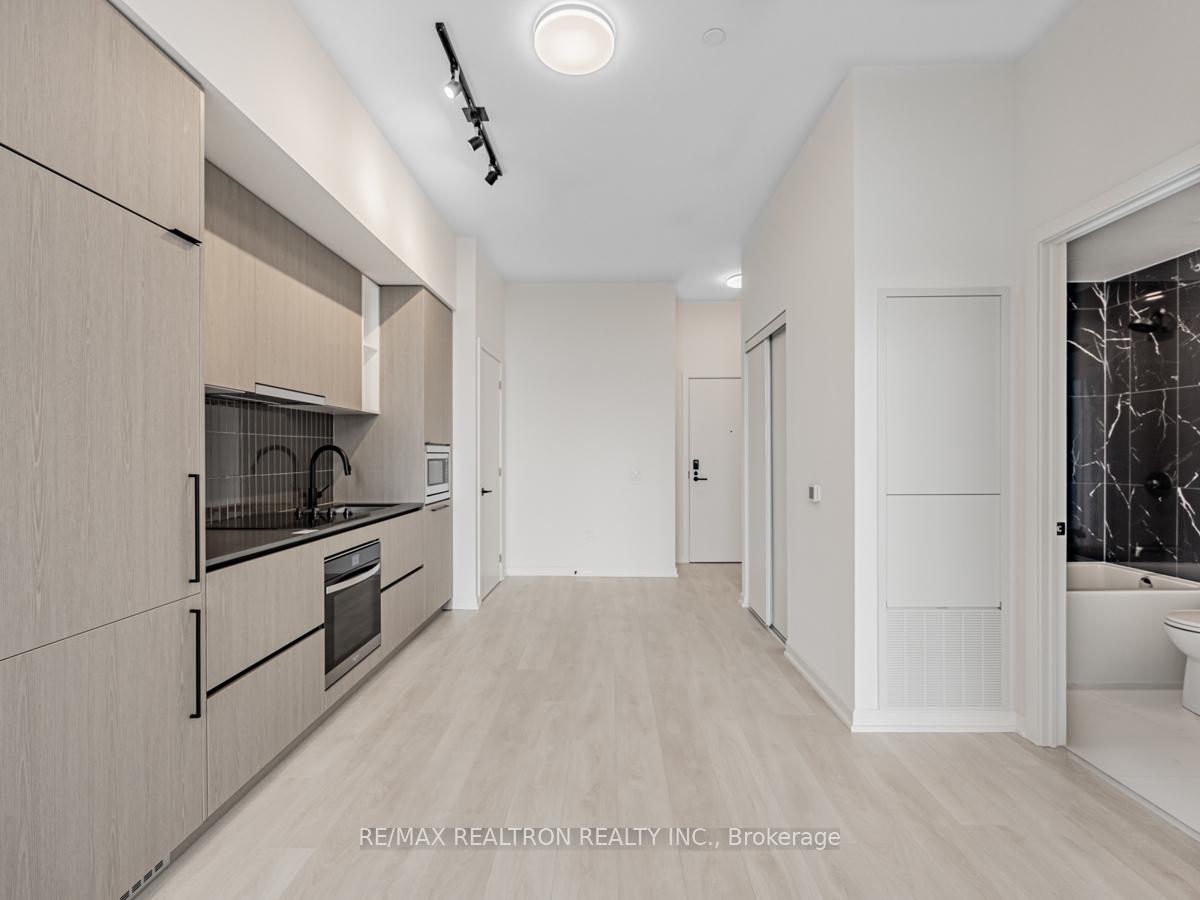 Photo 7 of Unit 902B, 1285 Dupont Avenue, Toronto, Dovercourt-Wallace Emerson-Junction — HOMEH