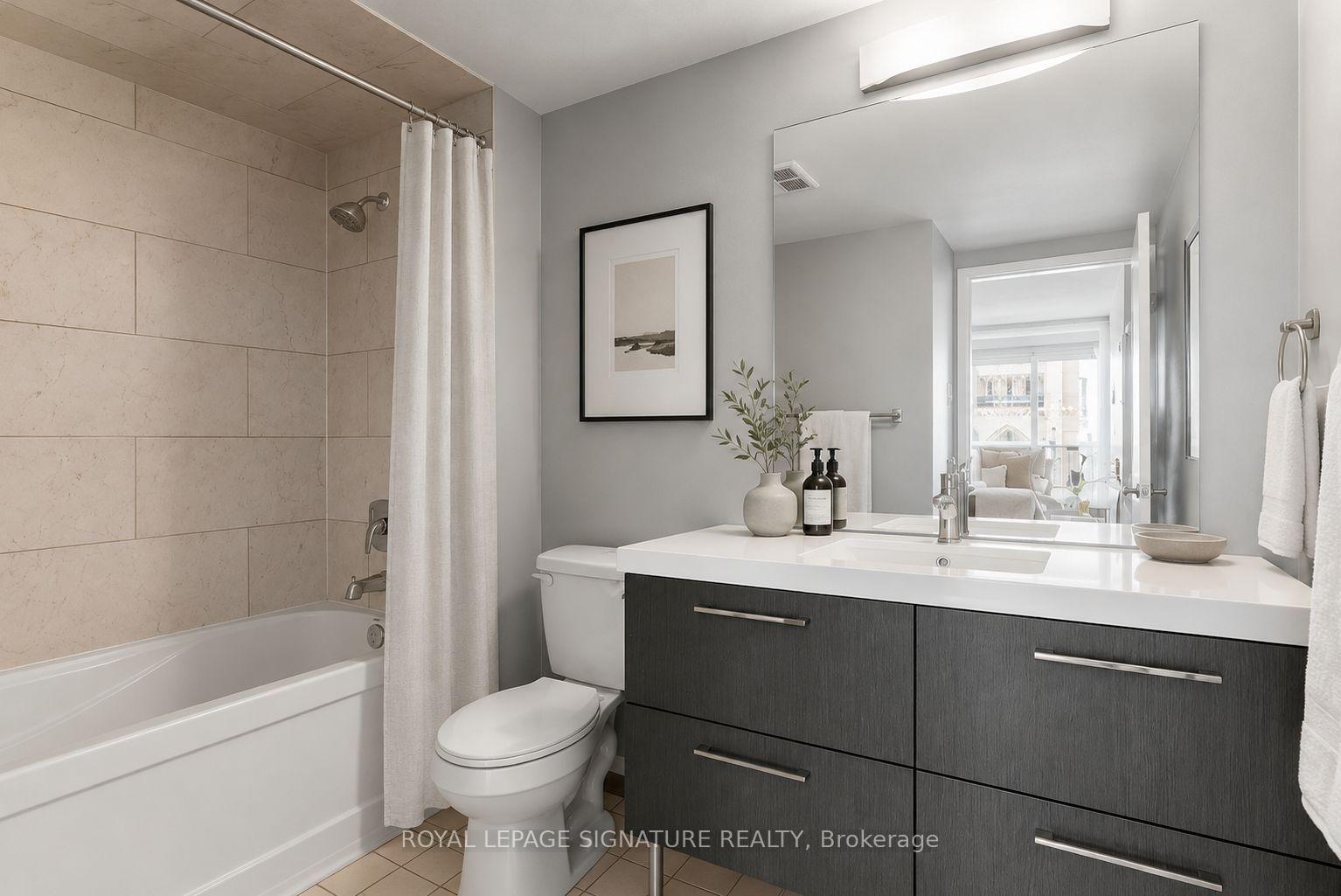 Photo 8 of Unit 813, 92 King Street E, Toronto, Church-Yonge Corridor — HOMEH