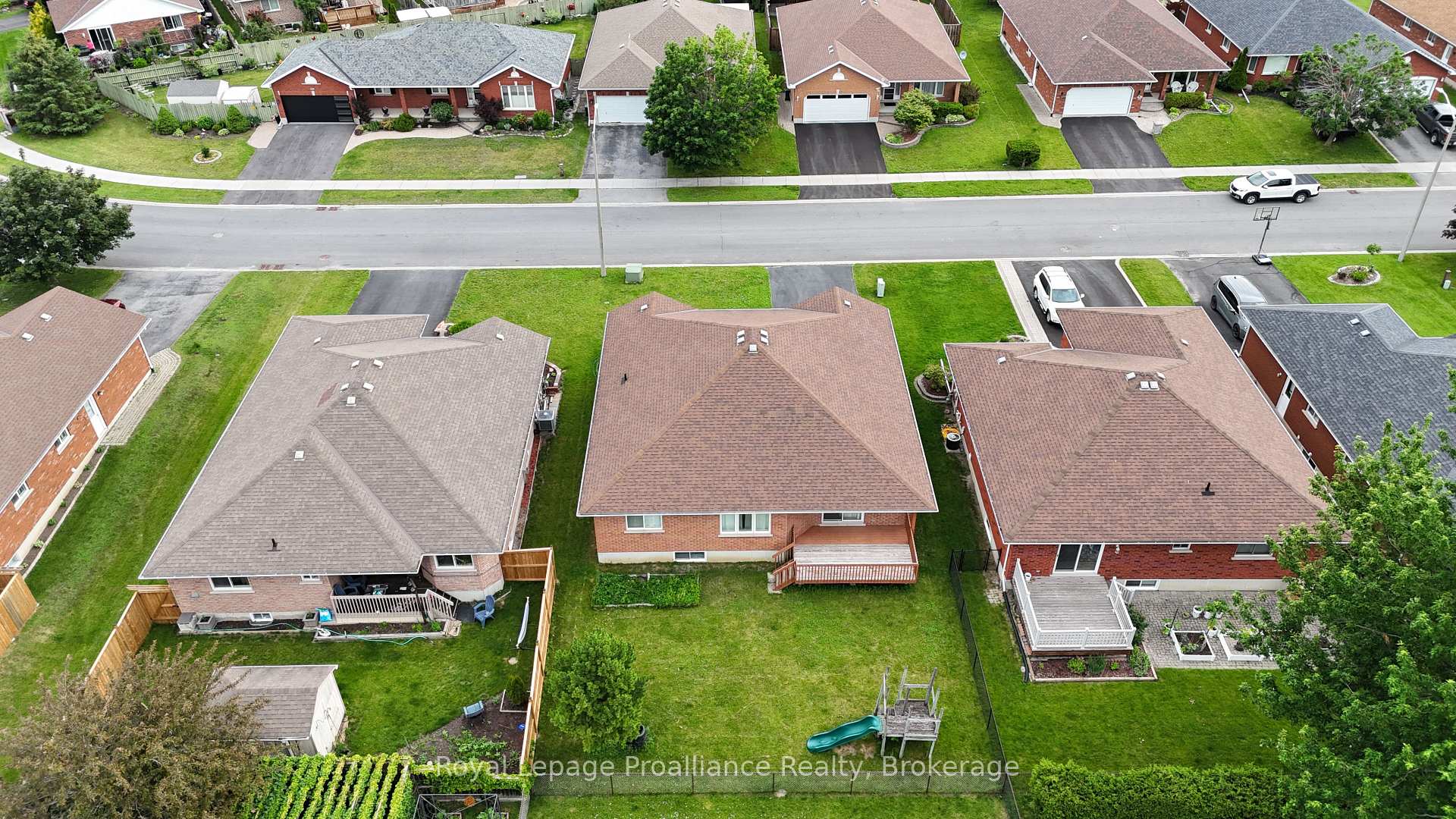 Photo 20 of 17 Sumac Terrace, Belleville, Belleville Ward — HOMEH