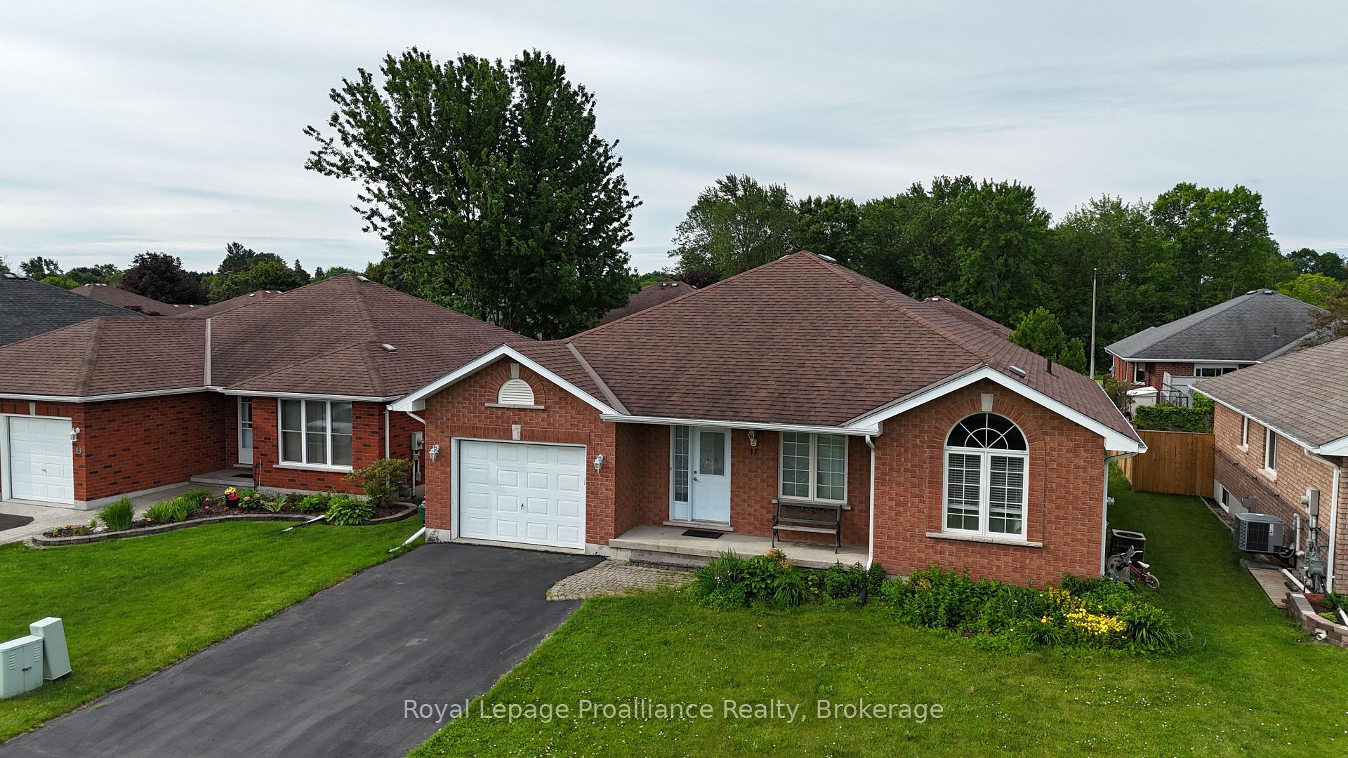 Photo 21 of 17 Sumac Terrace, Belleville, Belleville Ward — HOMEH