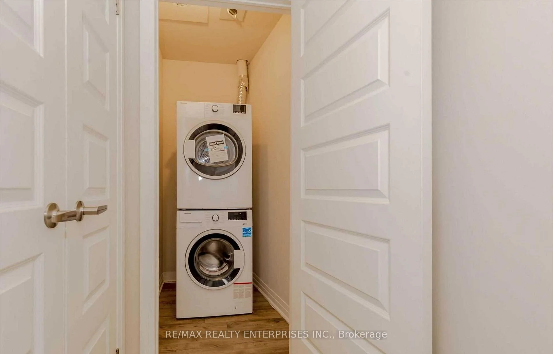 Photo 37 of Unit 409, 610 Farmstead Drive, Milton, Willmott — HOMEH