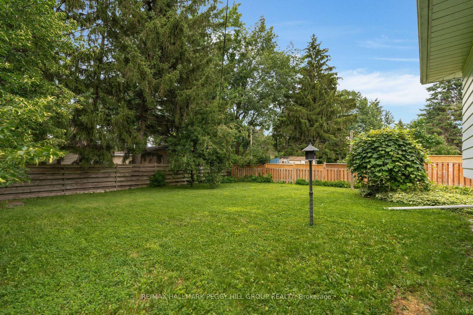 Photo 2 of 208 Garson Street, Barrie, Painswick North — HOMEH