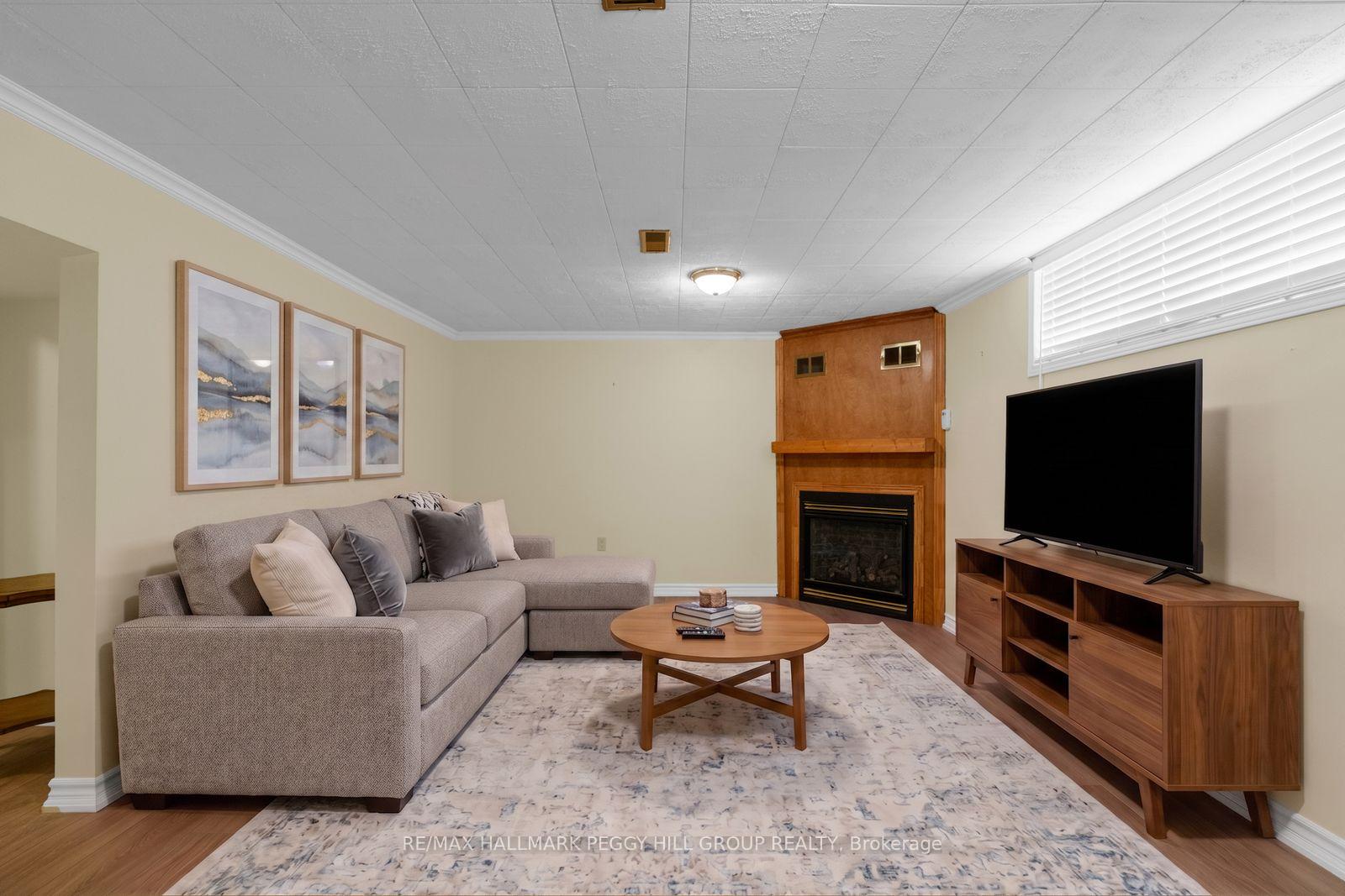 Photo 12 of 208 Garson Street, Barrie, Painswick North — HOMEH