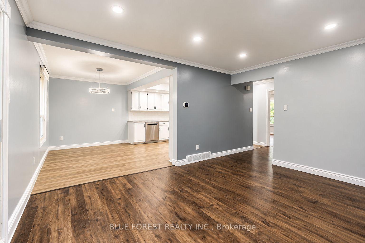 Photo 8 of Unit 8, 12 Mcmaster Crescent, London, South M — HOMEH