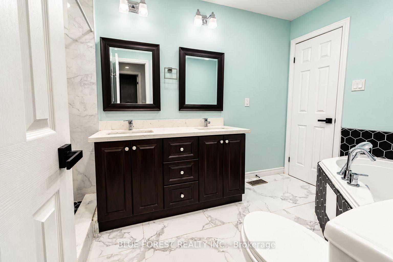 Photo 24 of Unit 8, 12 Mcmaster Crescent, London, South M — HOMEH