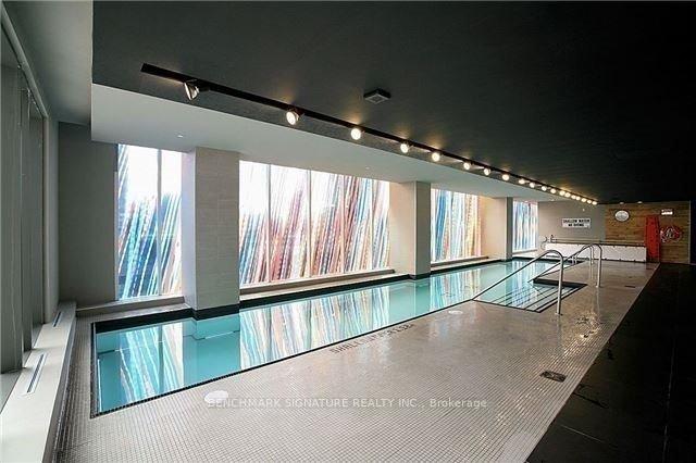 Photo 8 of Unit 2108, 85 Queens Wharf Road, Toronto, Waterfront Communities — HOMEH