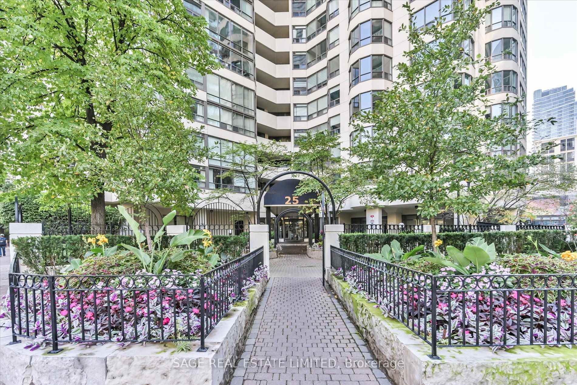 Photo of Unit 1004, 25 Maitland Street
