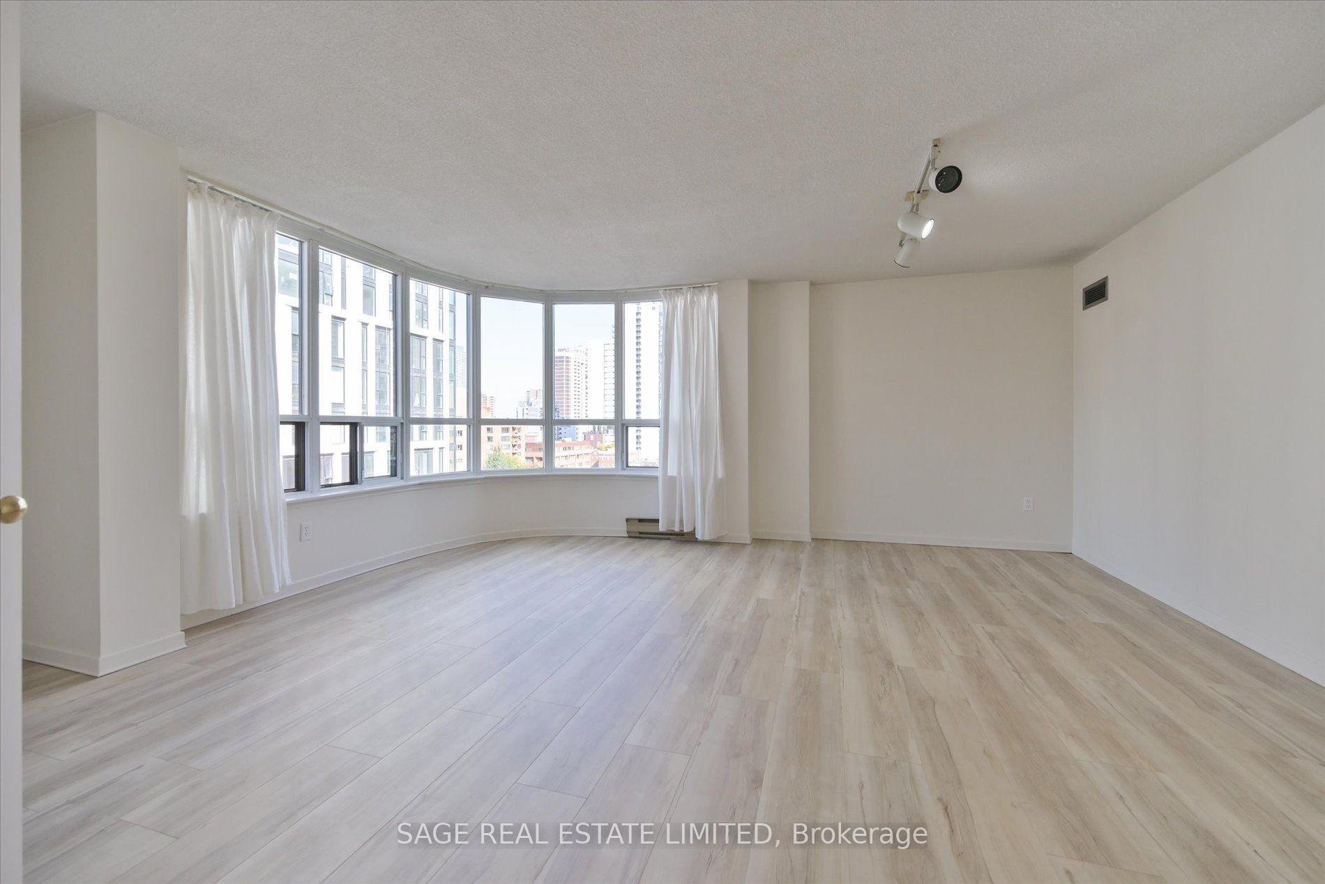 Photo 10 of Unit 1004, 25 Maitland Street, Toronto, Church-Yonge Corridor — HOMEH