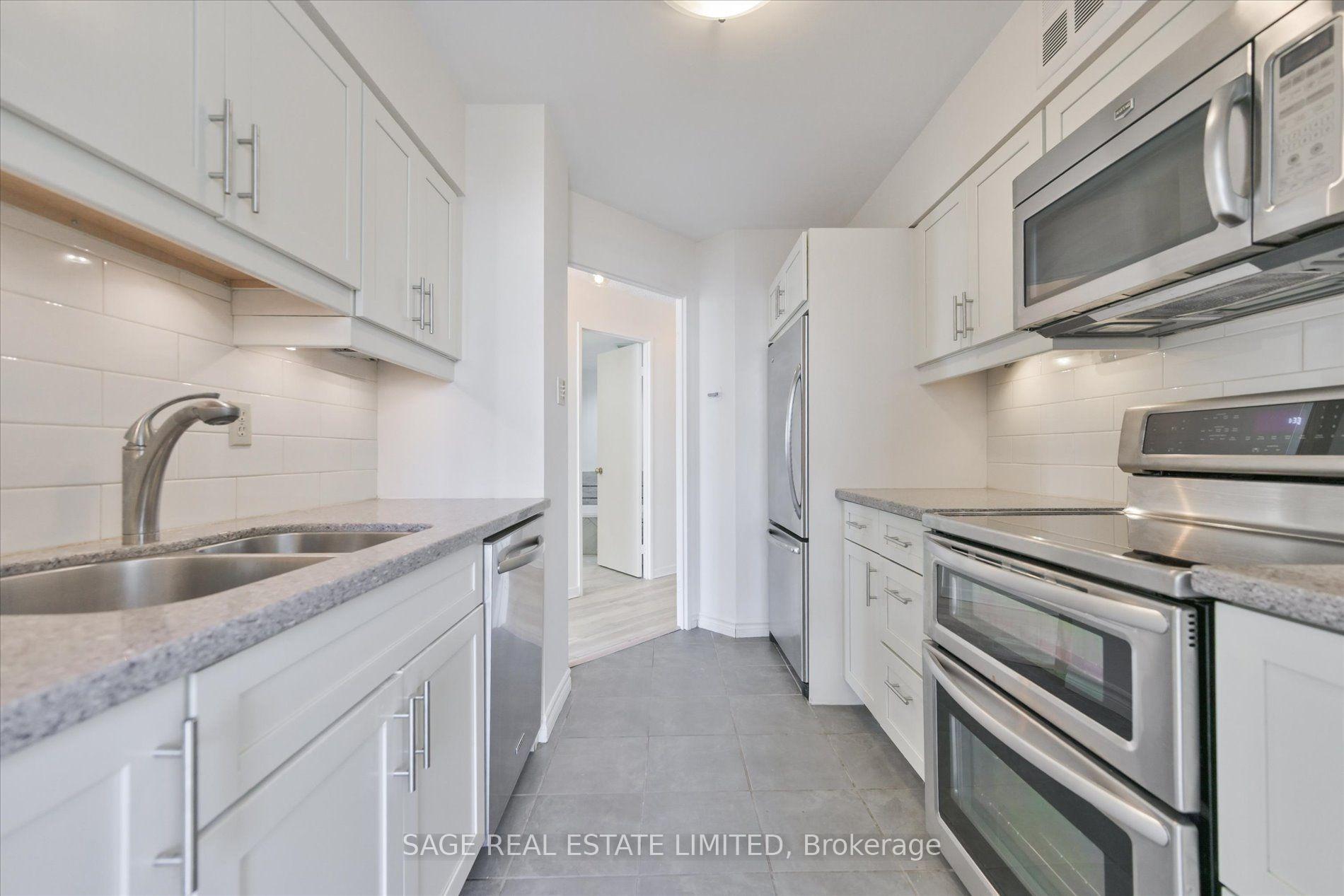 Photo 14 of Unit 1004, 25 Maitland Street, Toronto, Church-Yonge Corridor — HOMEH