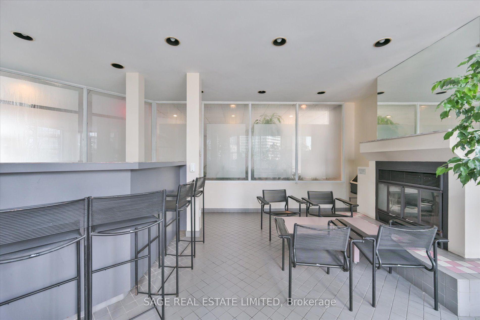 Photo 32 of Unit 1004, 25 Maitland Street, Toronto, Church-Yonge Corridor — HOMEH