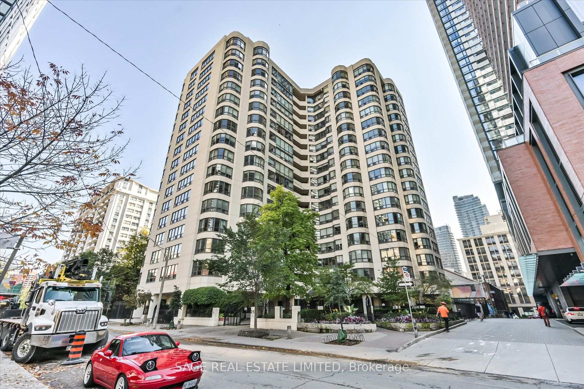 Photo 39 of Unit 1004, 25 Maitland Street, Toronto, Church-Yonge Corridor — HOMEH