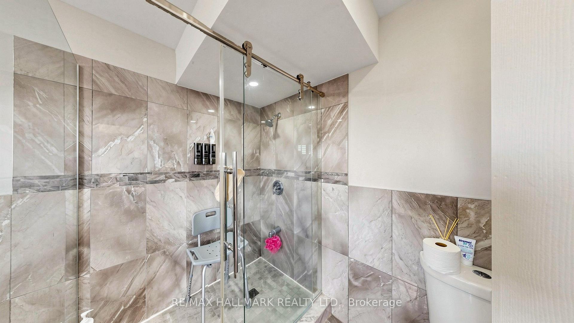 Photo 20 of 336 St Joan of Arc Avenue, Vaughan, Maple — HOMEH