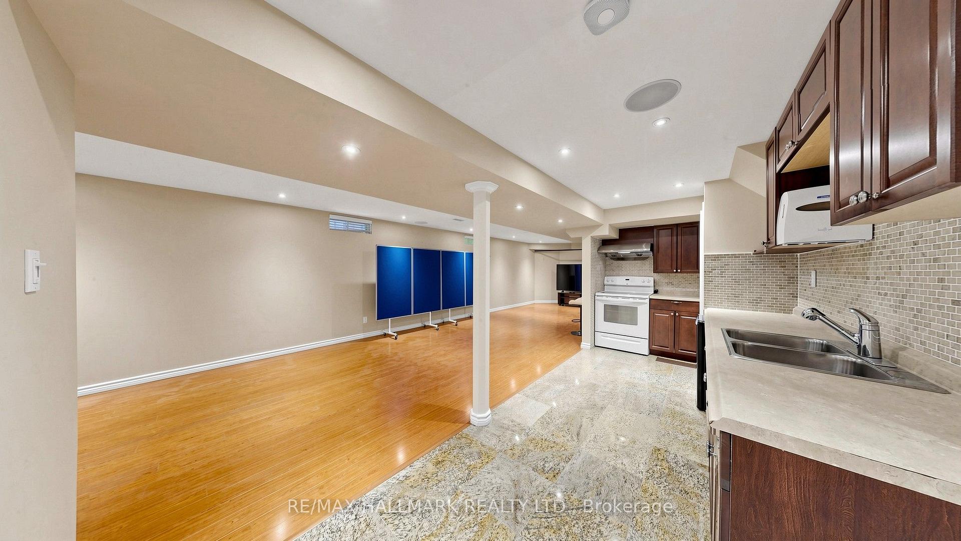 Photo 29 of 336 St Joan of Arc Avenue, Vaughan, Maple — HOMEH