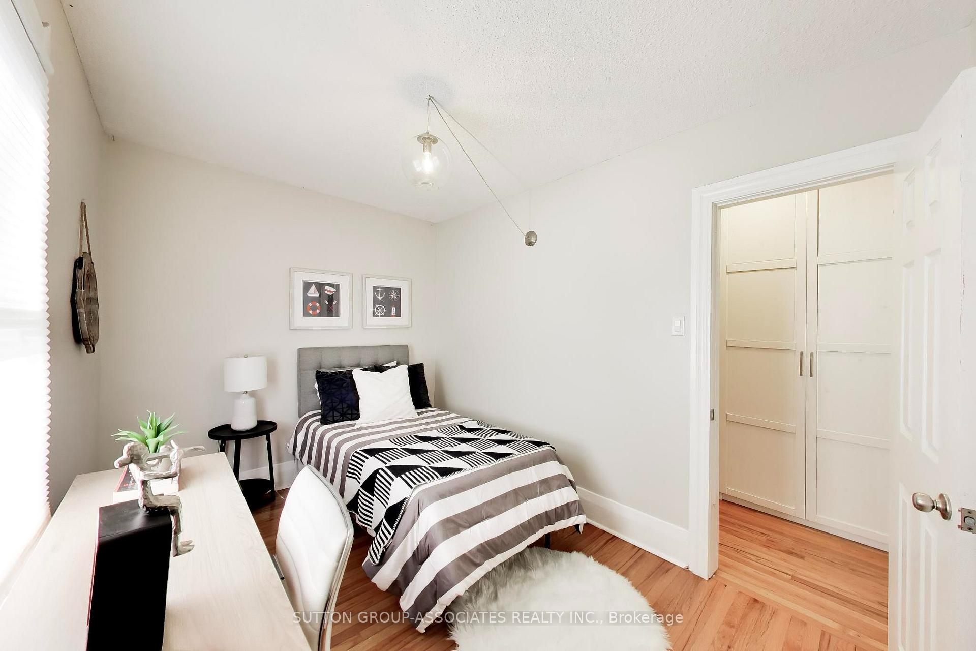 Photo 10 of 4 Bellhaven Road, Toronto, Woodbine Corridor — HOMEH