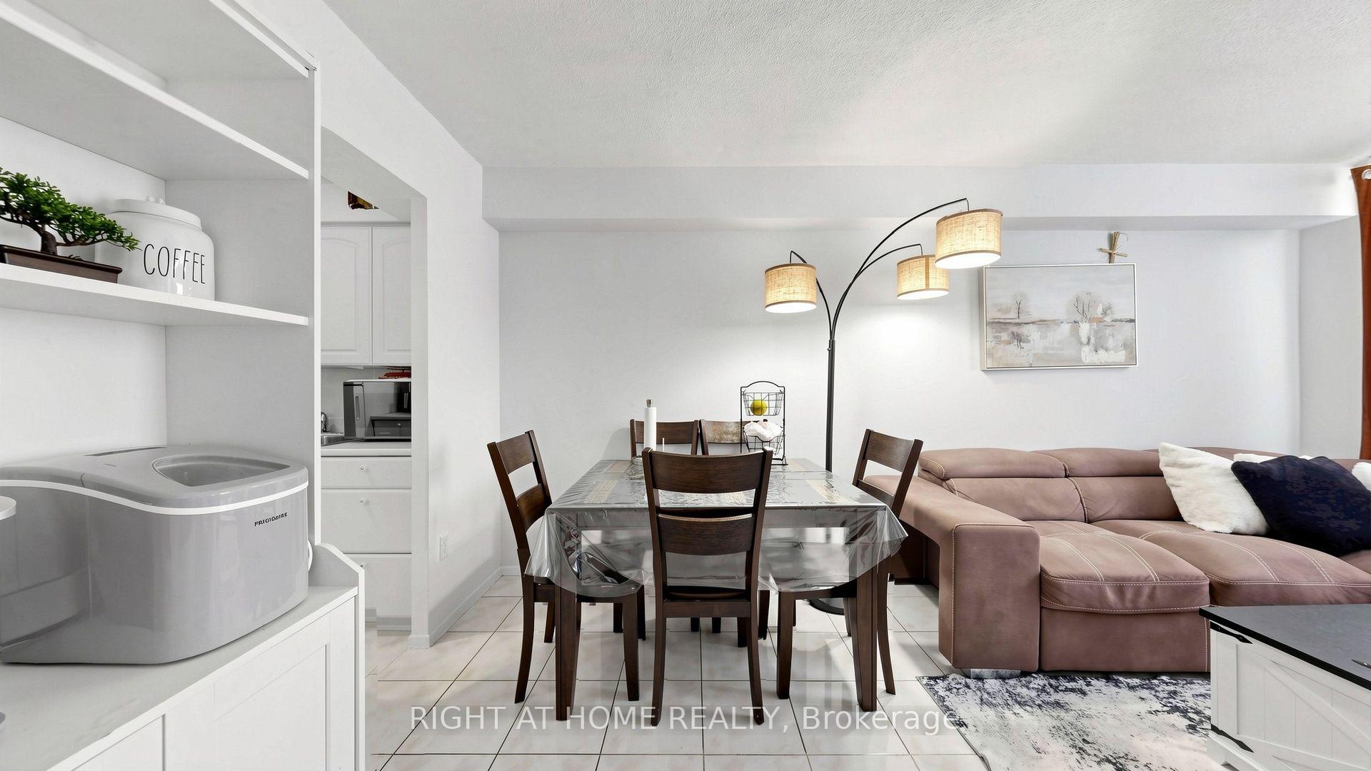 Photo 14 of Unit 904, 100 Lotherton Pathway, North York, Yorkdale-Glen Park — HOMEH