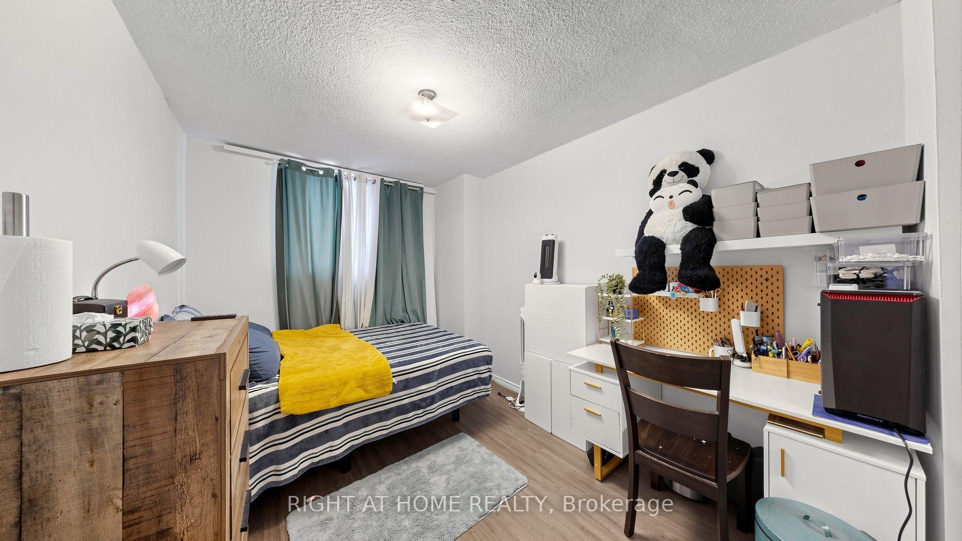 Photo 21 of Unit 904, 100 Lotherton Pathway, North York, Yorkdale-Glen Park — HOMEH