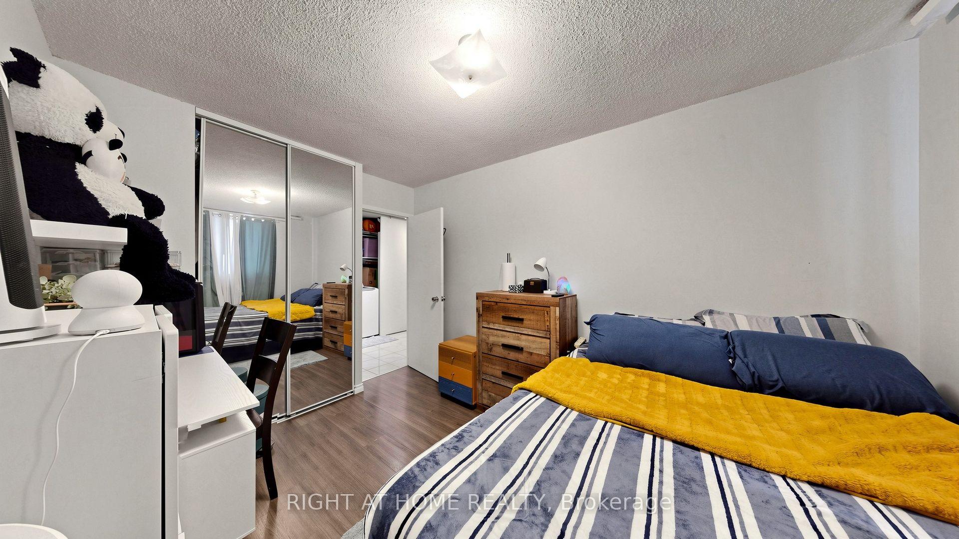 Photo 23 of Unit 904, 100 Lotherton Pathway, North York, Yorkdale-Glen Park — HOMEH