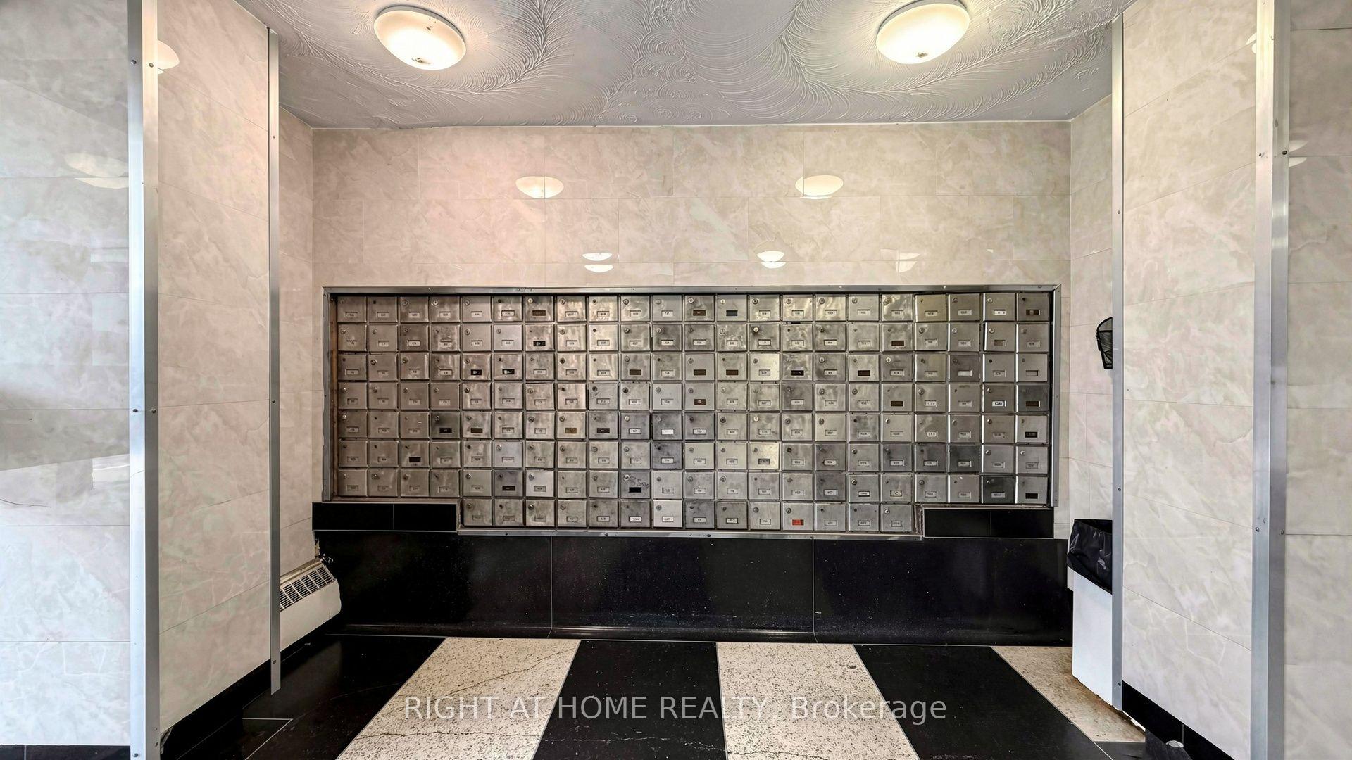 Photo 31 of Unit 904, 100 Lotherton Pathway, North York, Yorkdale-Glen Park — HOMEH