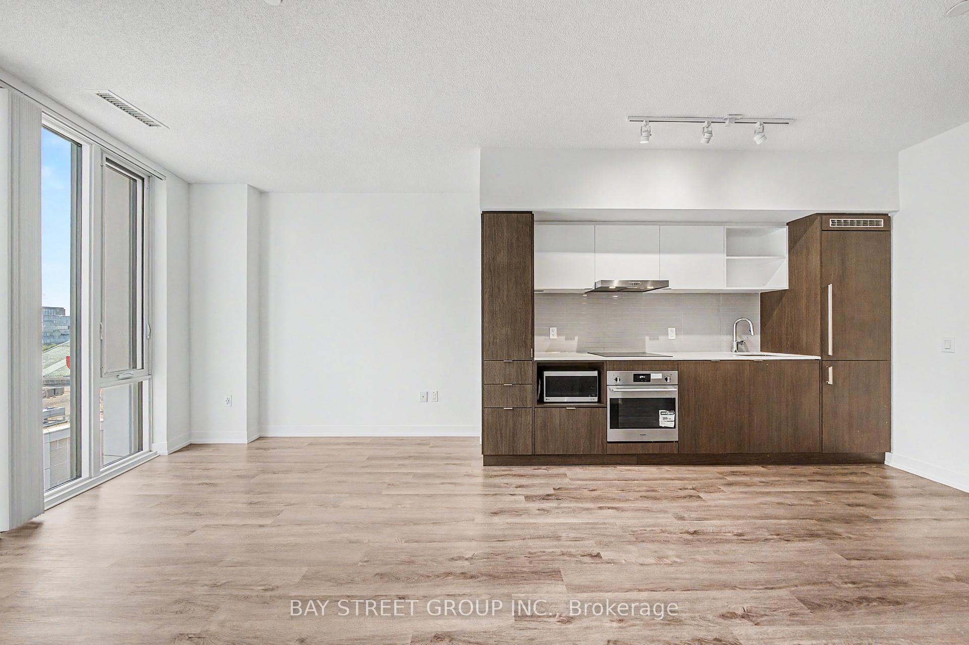 Photo 3 of Unit 806, 138 Downes Street, Toronto, Waterfront Communities — HOMEH