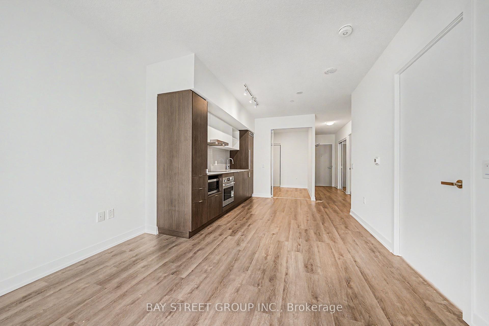 Photo 2 of Unit 806, 138 Downes Street, Toronto, Waterfront Communities — HOMEH