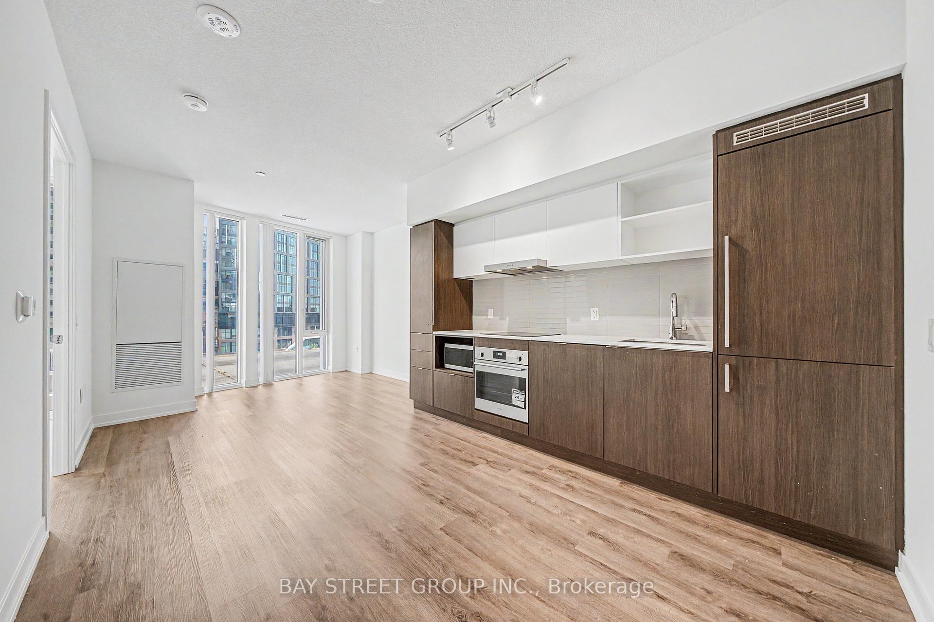 Photo 12 of Unit 806, 138 Downes Street, Toronto, Waterfront Communities — HOMEH