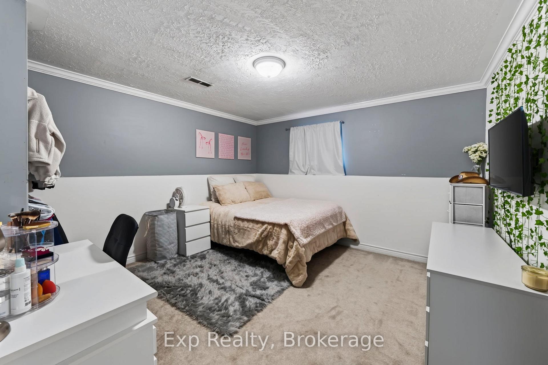 Photo 25 of 4 Harbourview Crescent, Prince Edward County, Wellington Ward — HOMEH