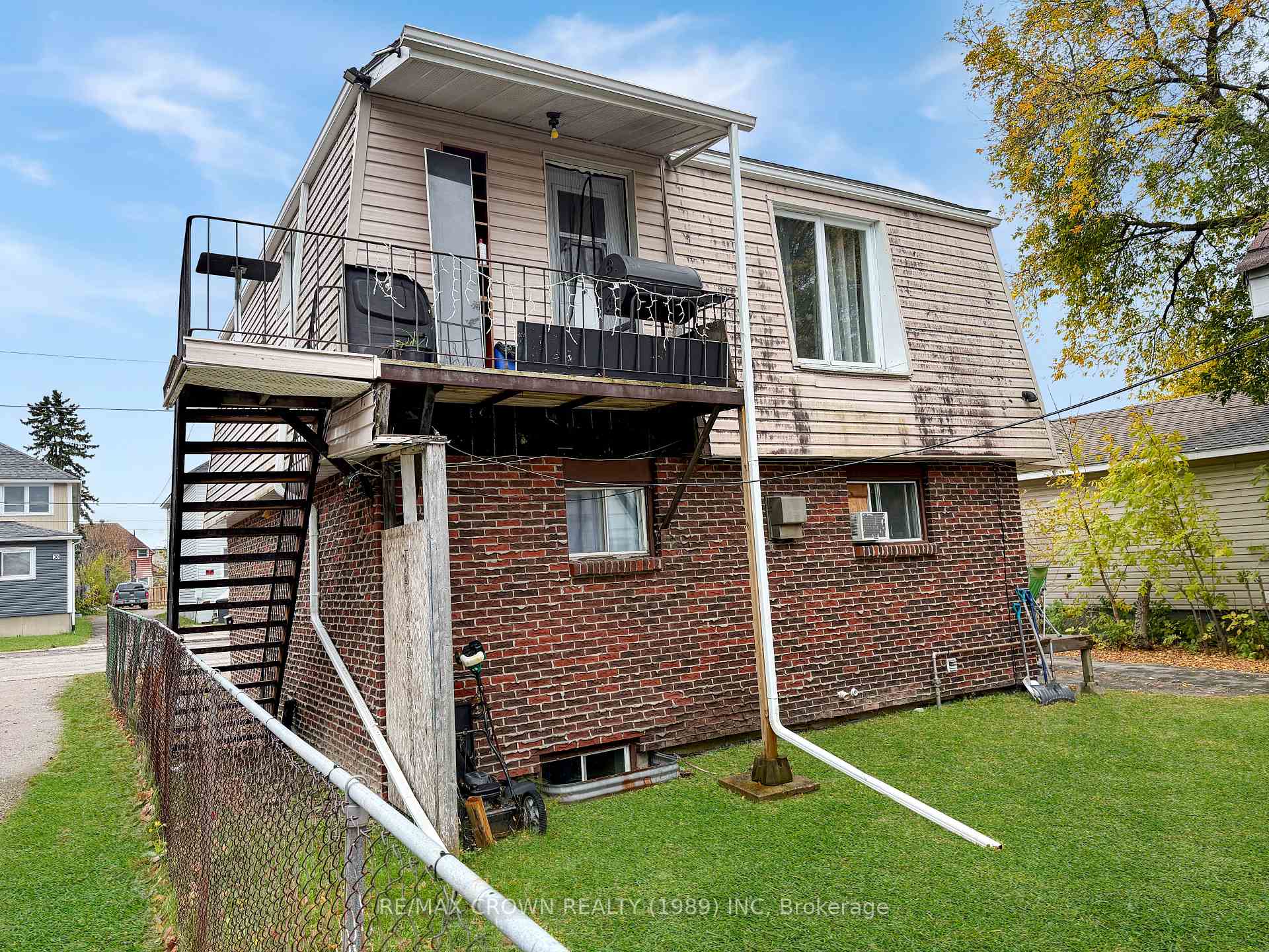 Photo 6 of 27 Stewart Avenue, Kapuskasing — HOMEH