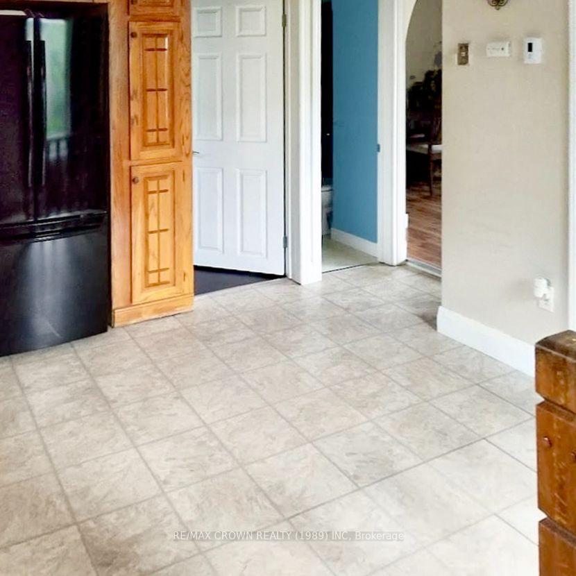 Photo 10 of 27 Stewart Avenue, Kapuskasing — HOMEH