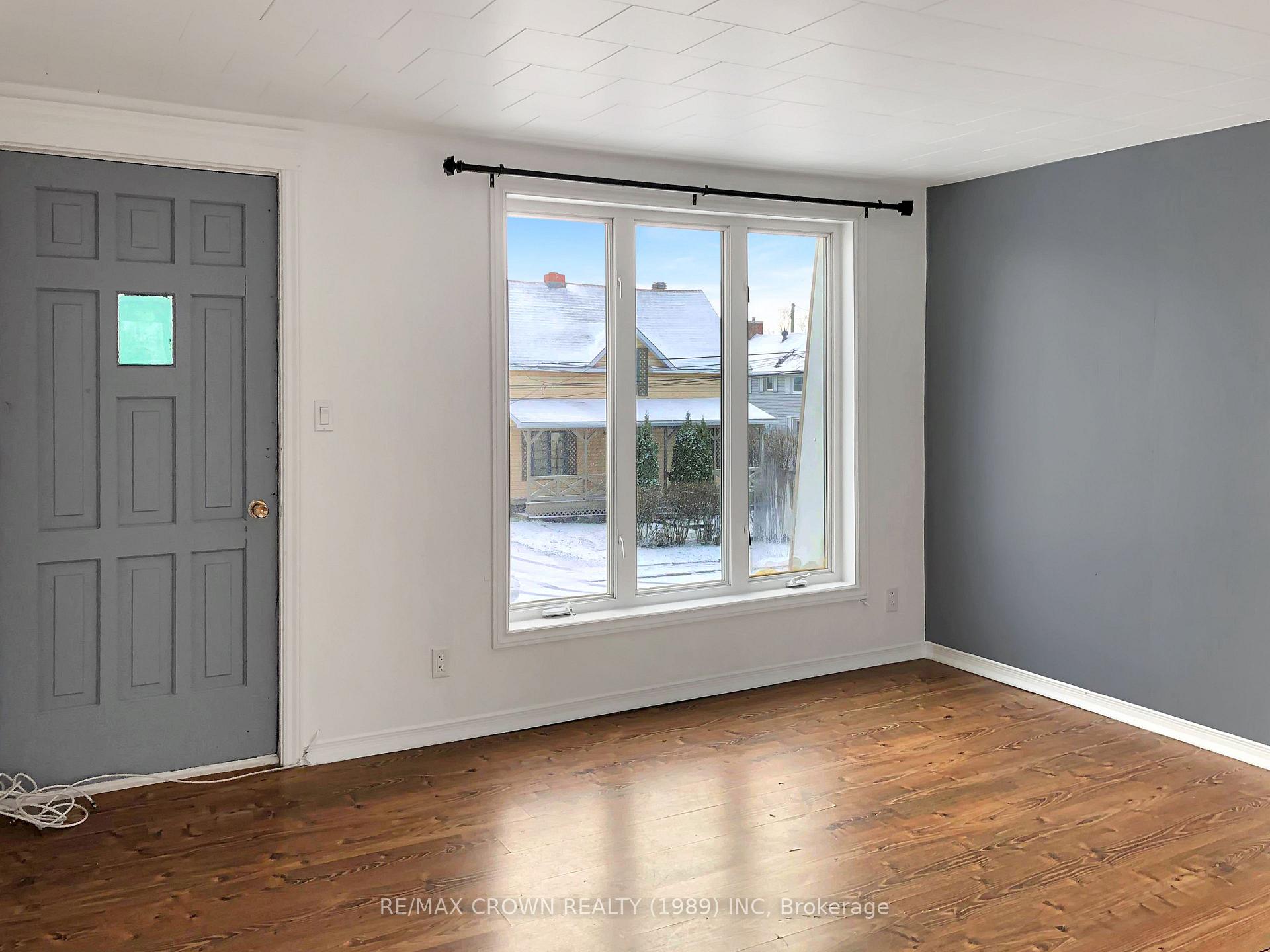 Photo 23 of 27 Stewart Avenue, Kapuskasing — HOMEH