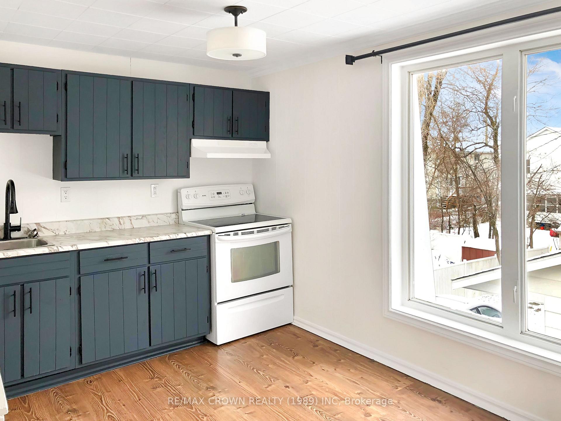 Photo 24 of 27 Stewart Avenue, Kapuskasing — HOMEH