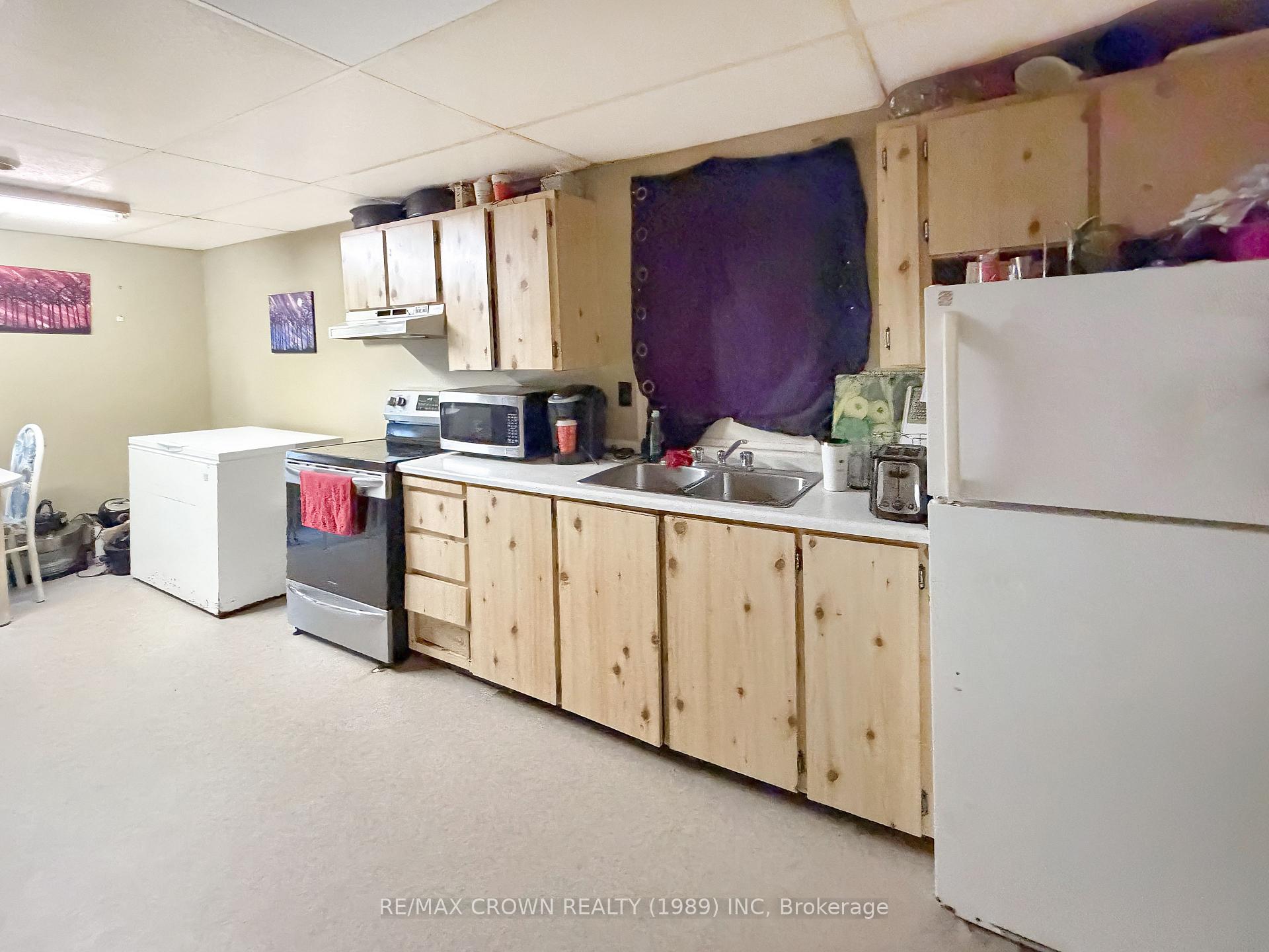Photo 32 of 27 Stewart Avenue, Kapuskasing — HOMEH