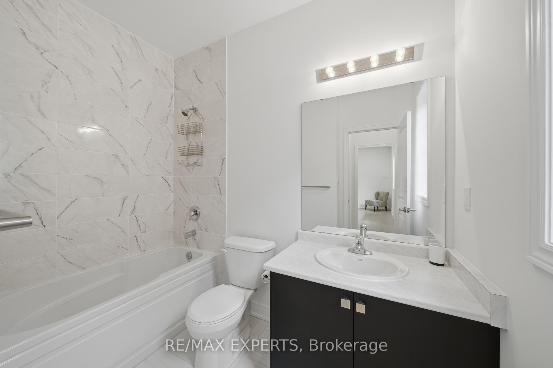 Photo 40 of 211 Stormont Trail, Vaughan, Vellore Village — HOMEH