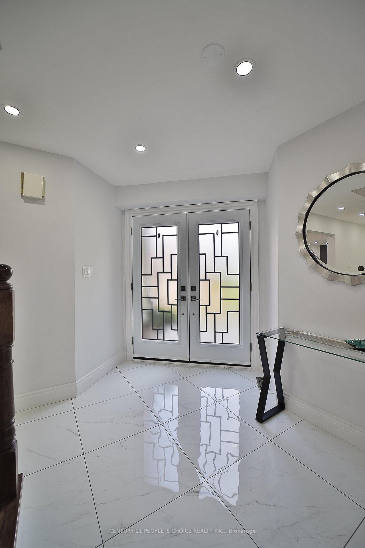 Photo 4 of 3596 Nutcracker Drive, Mississauga, Lisgar — HOMEH