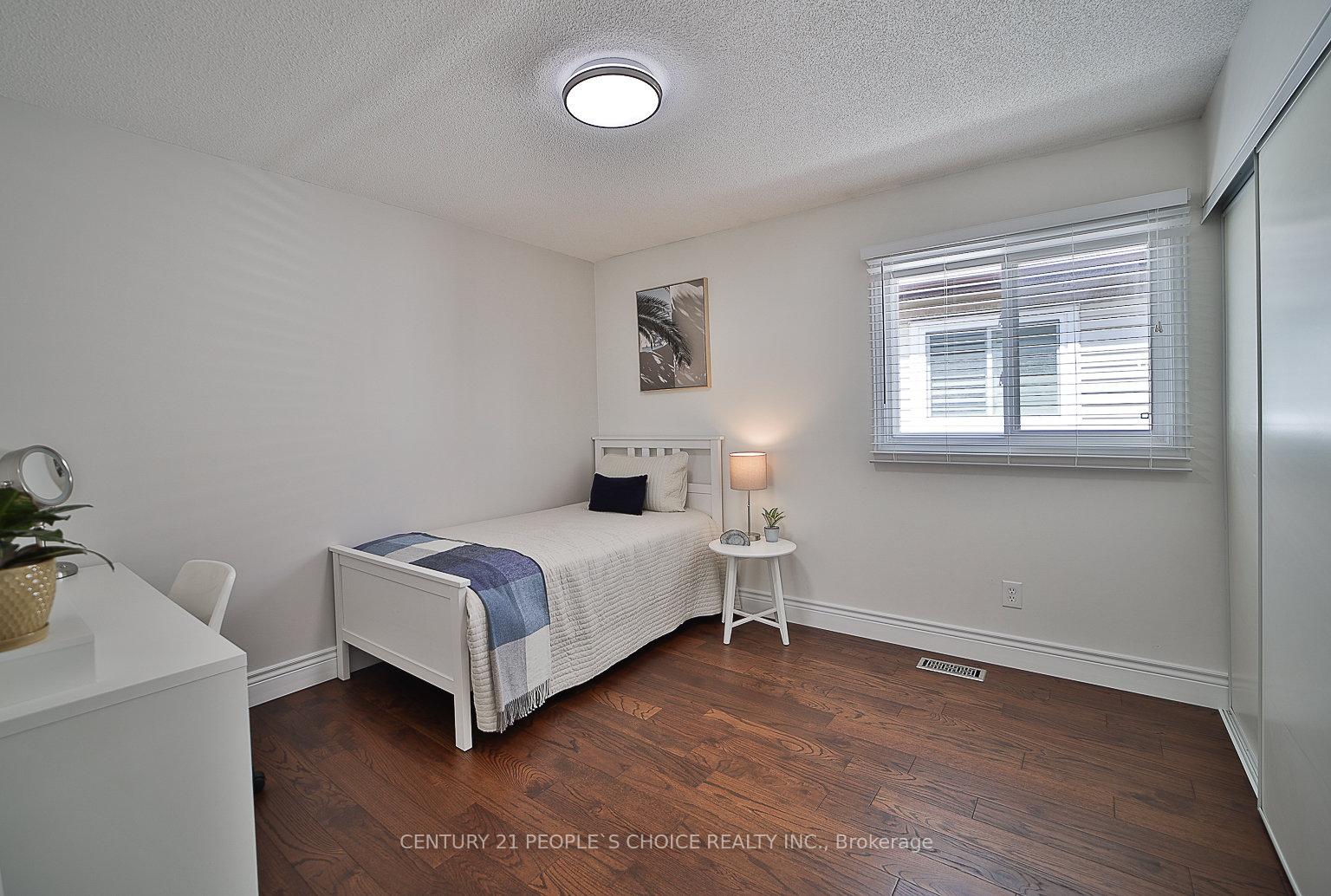 Photo 16 of 3596 Nutcracker Drive, Mississauga, Lisgar — HOMEH