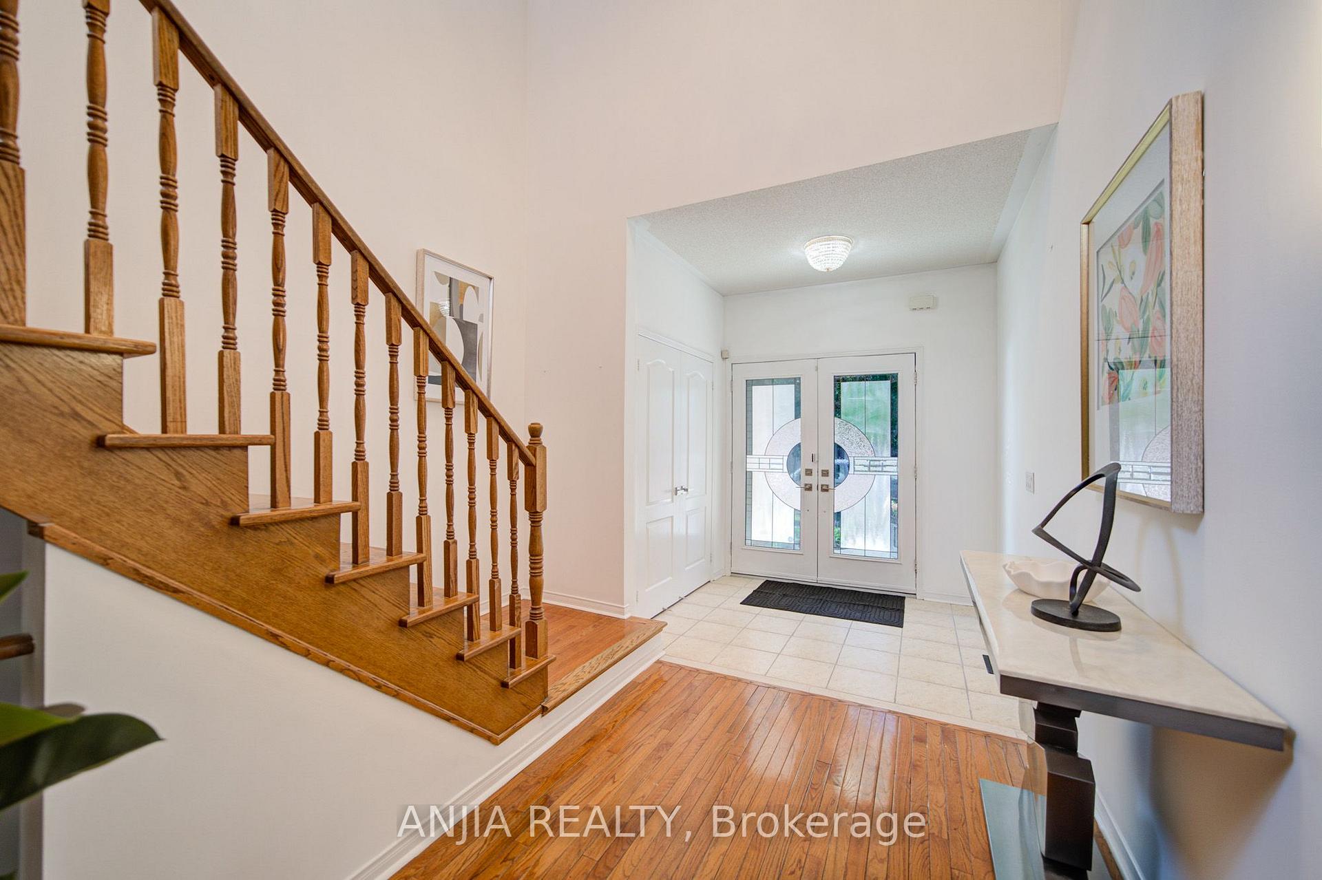 Photo 4 of 173 Russell Jarvis Drive, Markham, Legacy — HOMEH