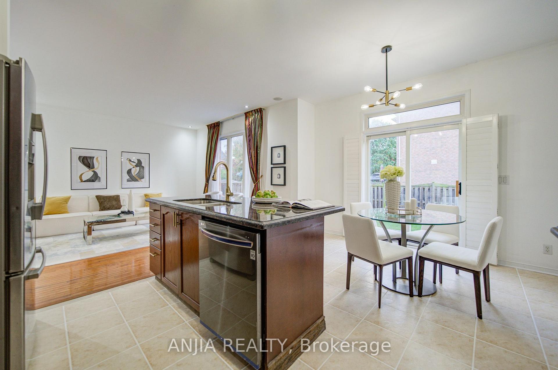 Photo 14 of 173 Russell Jarvis Drive, Markham, Legacy — HOMEH