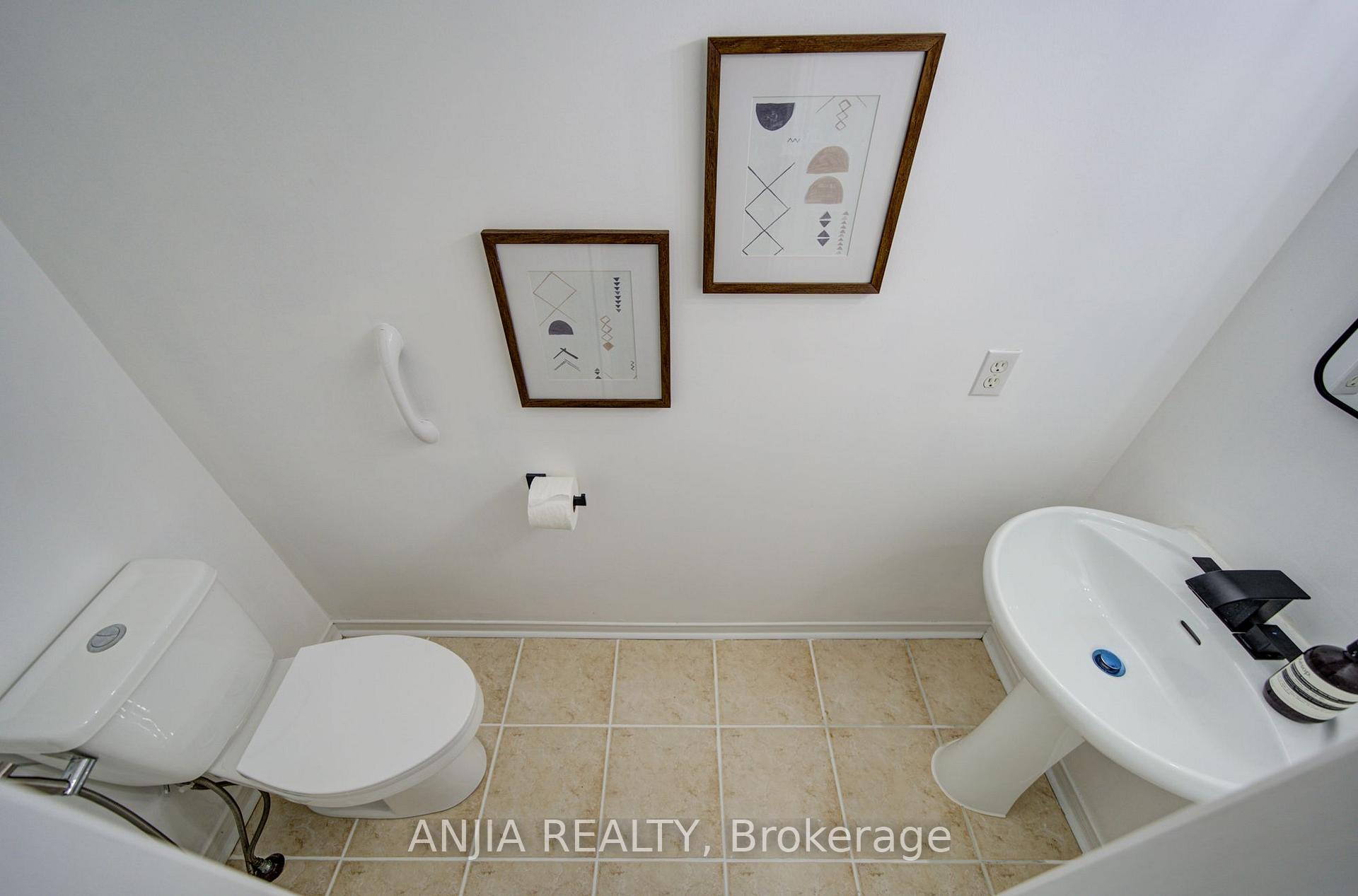 Photo 18 of 173 Russell Jarvis Drive, Markham, Legacy — HOMEH
