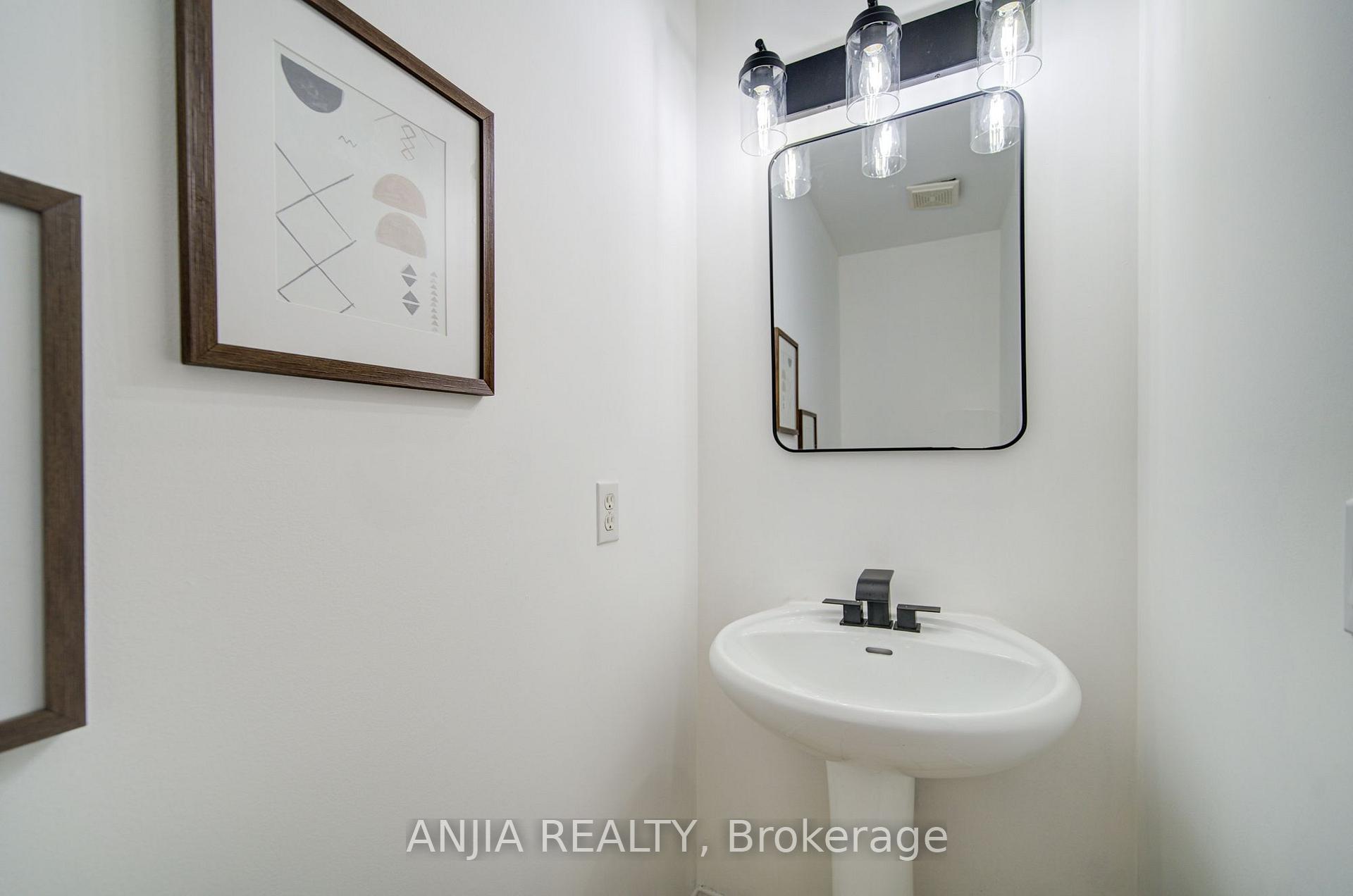 Photo 19 of 173 Russell Jarvis Drive, Markham, Legacy — HOMEH