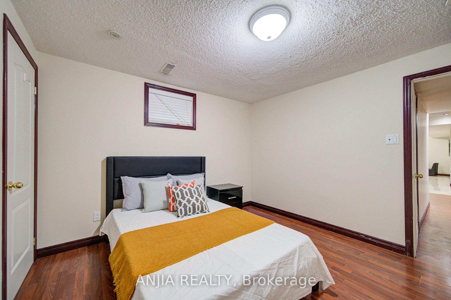 Photo 45 of 173 Russell Jarvis Drive, Markham, Legacy — HOMEH