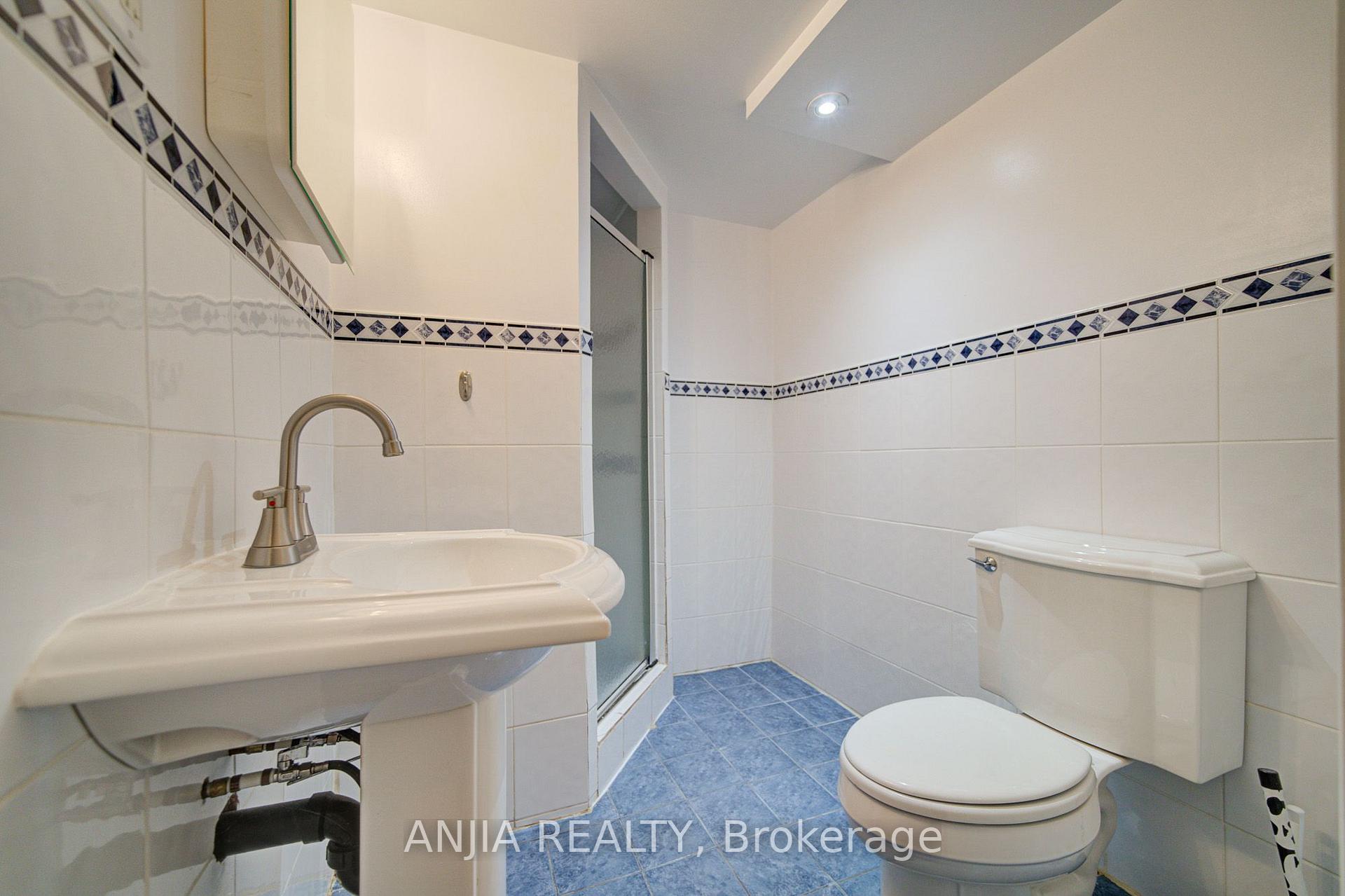 Photo 46 of 173 Russell Jarvis Drive, Markham, Legacy — HOMEH