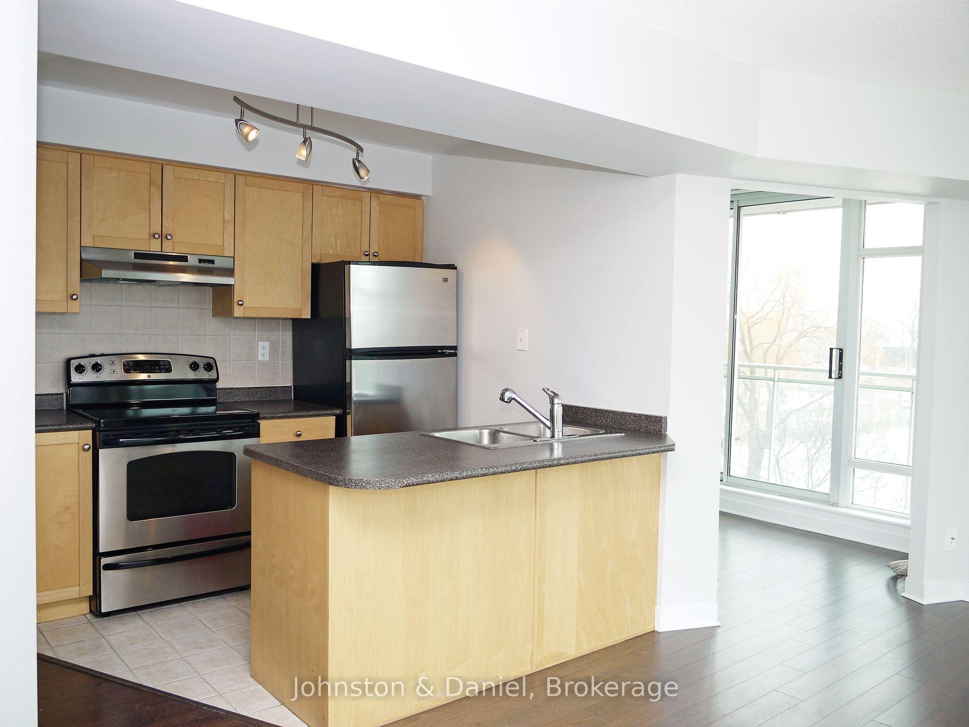 Photo 3 of Unit 616, 650 Queens Quay W, Toronto, Niagara — HOMEH