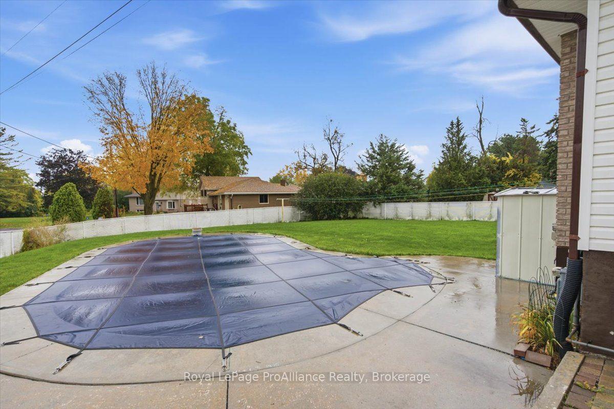 Photo 47 of 106 Burns Avenue, Quinte West, Sidney Ward — HOMEH