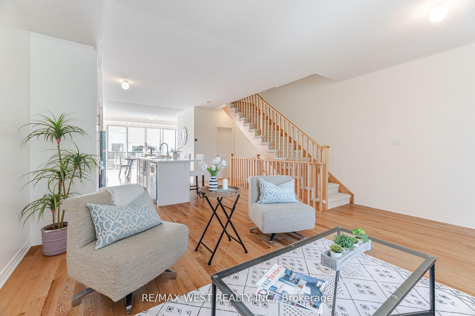 Photo 7 of 1563 Green Road, Clarington, Bowmanville — HOMEH