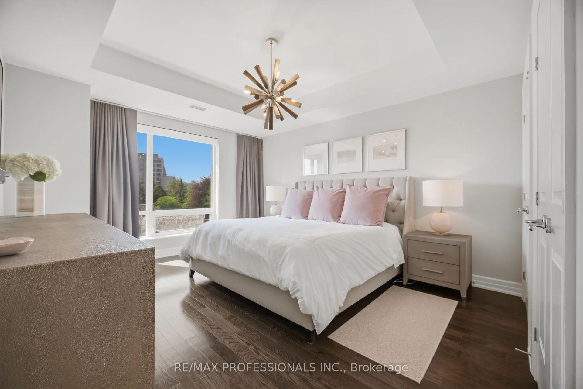 Photo 12 of Unit 512, 30 Old Mill Road, Etobicoke, Kingsway South — HOMEH