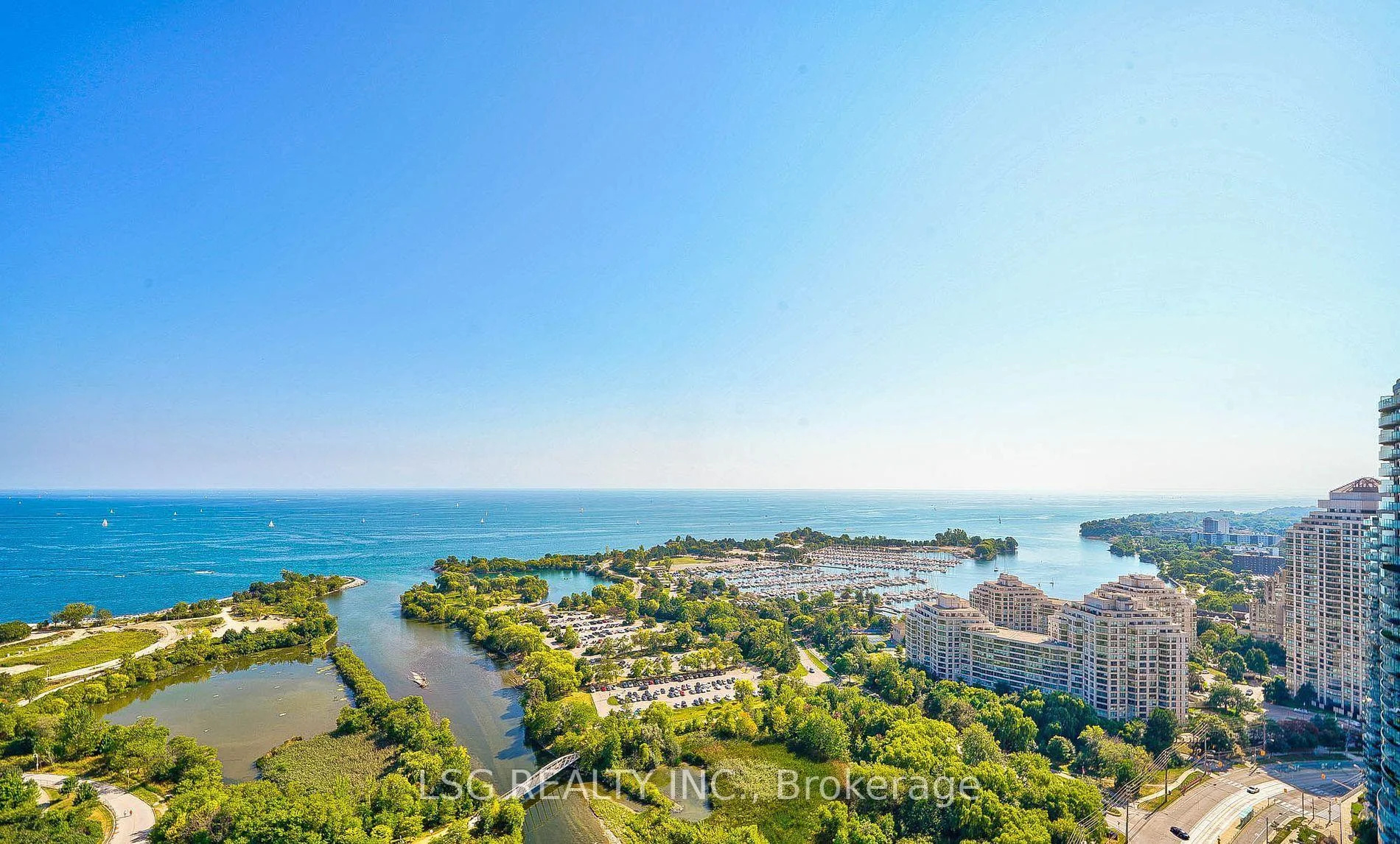 Photo of Unit 3801, 2200 Lake Shore Boulevard W